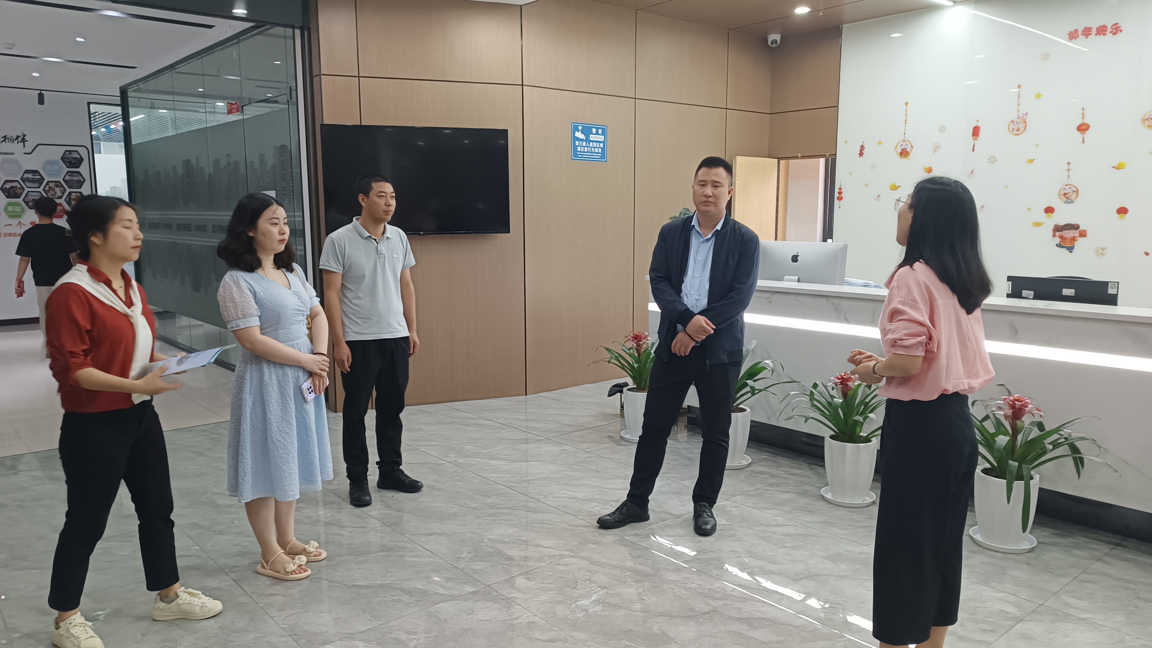 beat365唯一官方网站组织教师访企拓岗（三）.jpg